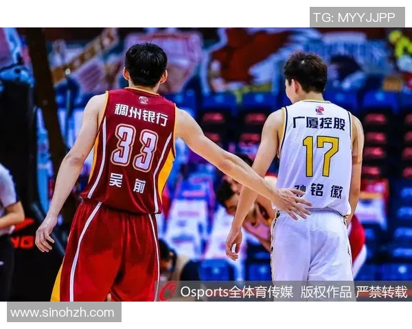 深圳羽毛球队与武汉羽毛球队速度对决赛后分析与复盘 深圳羽毛球队与武汉羽毛球队速度对决赛后分析与复盘