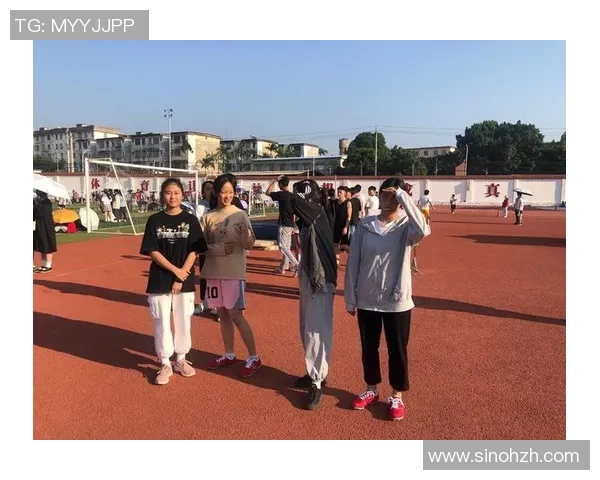 长青小学女子足球明星展现青春风采助力校园体育发展新篇章 长青小学女子足球明星展现青春风采助力校园体育发展新篇章